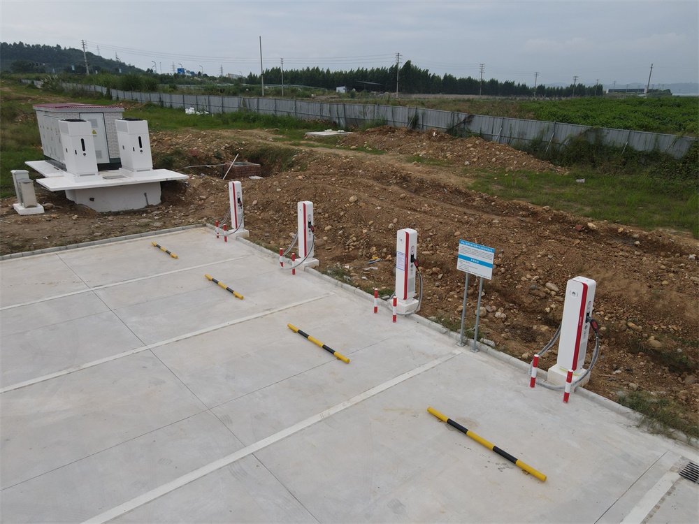 【县域公共】犍为孝姑华为充电站(图1) 犍为孝姑华为充电站(图1)